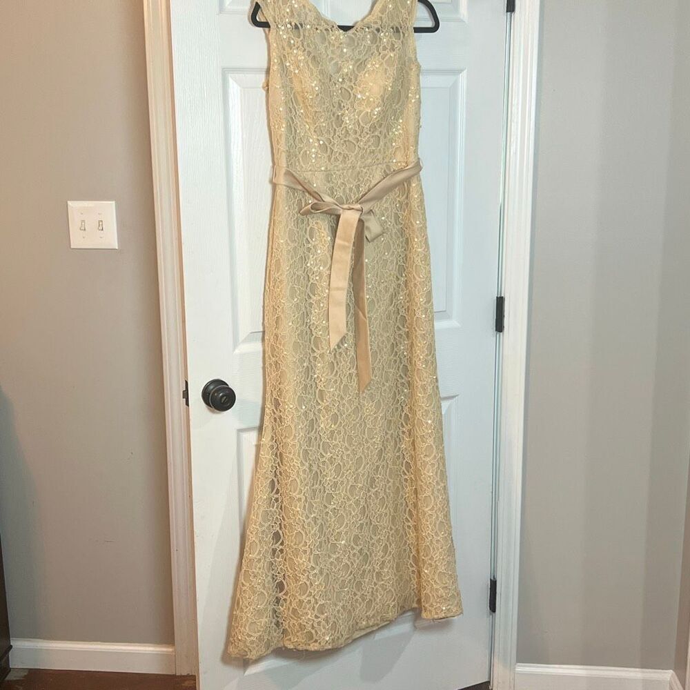 Mori Lee by Madeline Gardner Ivory Lace Formal Gown Size 14